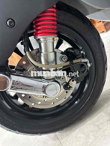 VESPA Sprint ABS CHUẨN 1000km mới 99,9%