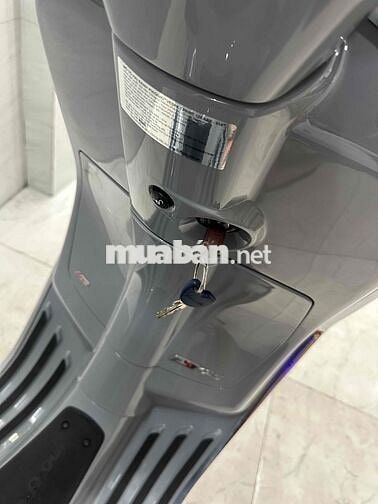 VESPA Sprint ABS CHUẨN 1000km mới 99,9%