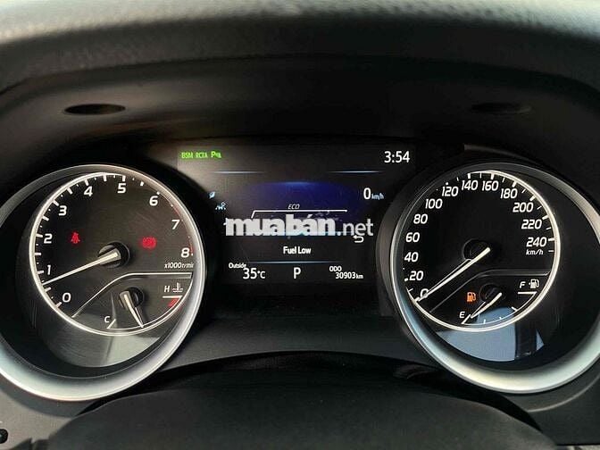 Toyota Camry 2019 2.5Q xem xe thương lượng