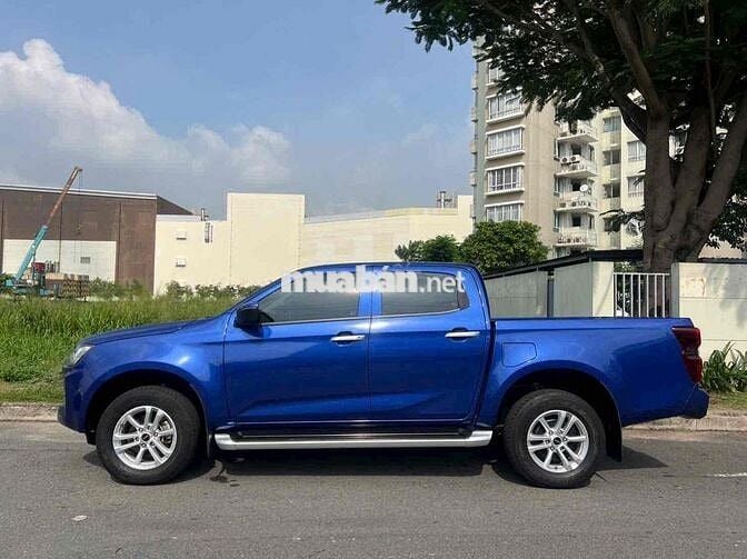 Isuzu Dmax 1.9L AT xe nguyên zin đi 48.000km chuân