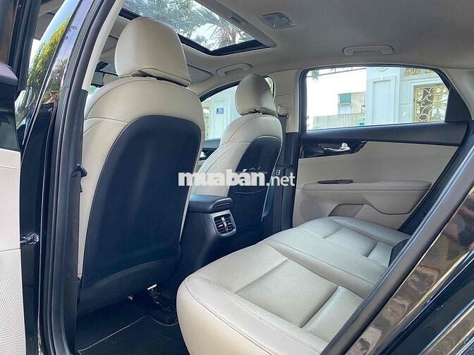 Kia Cerato 2019 1.6 AT Luxury - 69000 km