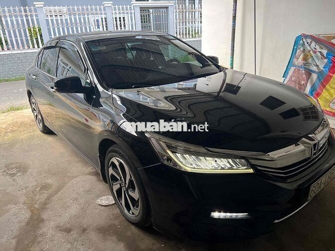Honda Accord 2018 2.4 AT