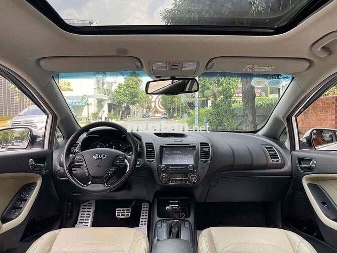 Kia Cerato 2018 1.6 AT - 40000 km