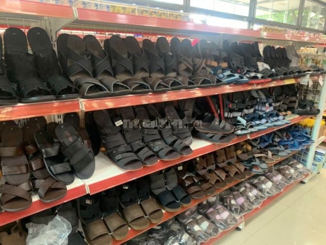 TUYỂN TẠP VỤ TẠI KHO HÀNG VÀ QUẦY KỆ SIÊU THỊ MINI 