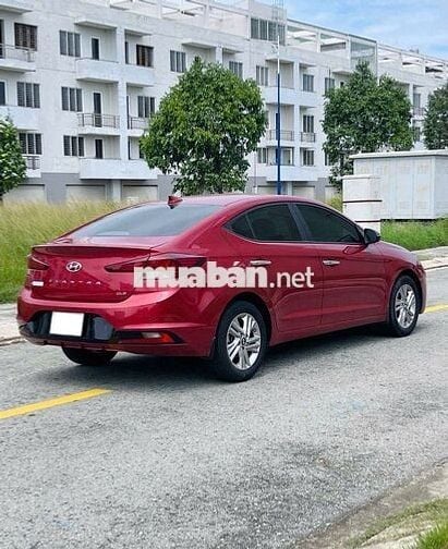 Hyundai Elantra 2021 1.6 AT - 41000 km