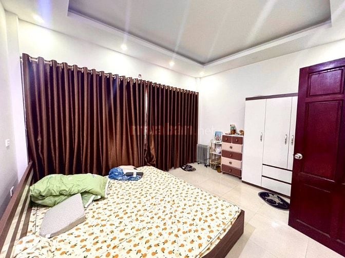 BÁN NHÀ DÂN XÂY TỔ 14 YÊN NGHĨA, 3T/46m2, ĐƯỜNG THÔNG, GIÁ 4,38 TỶ.