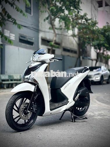 🌈Honda Sh 125i vn Đk 2016 Bs49 Chất Xe Zin Siêu Đẹ