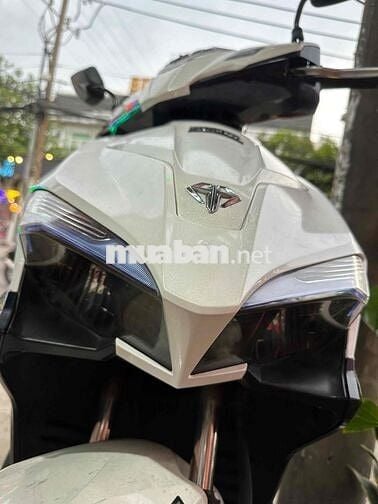 Air Blade 2019 máy zin đét.êm ru.xe rất mới.đi kĩ