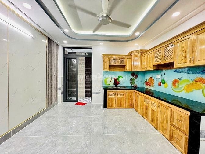 NHÀ MỚI XÂY mặt tiền đường nhựa 6m Rất đẹp. Xem là thích ngay