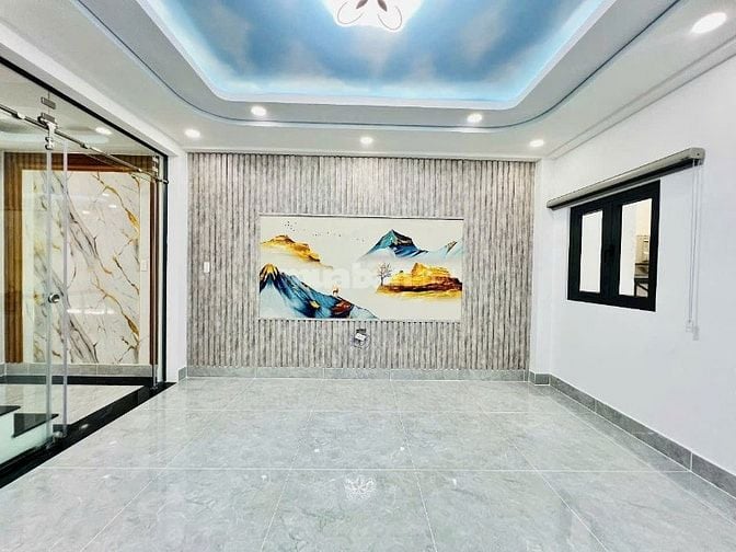 NHÀ MỚI XÂY mặt tiền đường nhựa 6m Rất đẹp. Xem là thích ngay