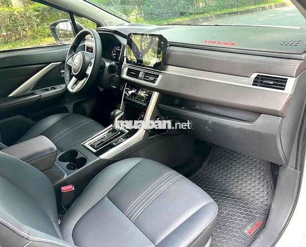 Mitsubishi Xpander 2025 Premium 1.5 AT - 6600 km