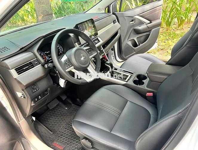 Mitsubishi Xpander 2025 Premium 1.5 AT - 6600 km