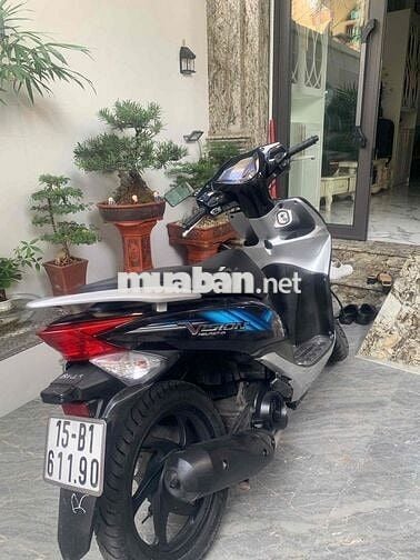 Honda Vision nguyên bản!