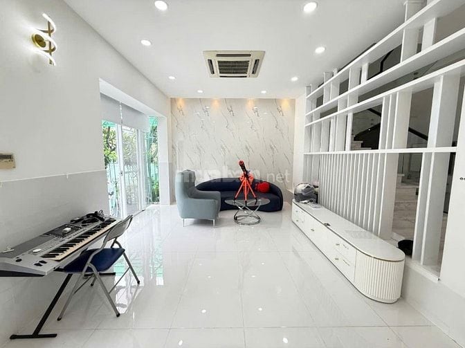 Hot! bán gấp biệt thự Hưng Thái, PMH,126m, 4 phòng, nhà mới, giá 34 tỷ