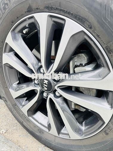 Kia Sedona 2018 3.3L GAT - 61000 km