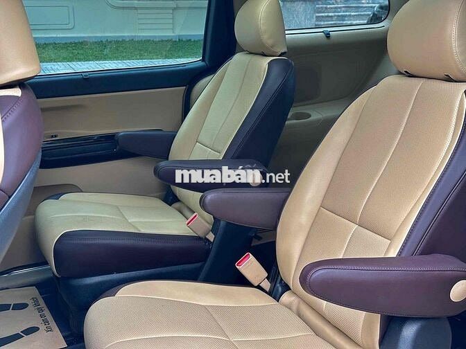 Kia Sedona 2018 3.3L GAT - 61000 km