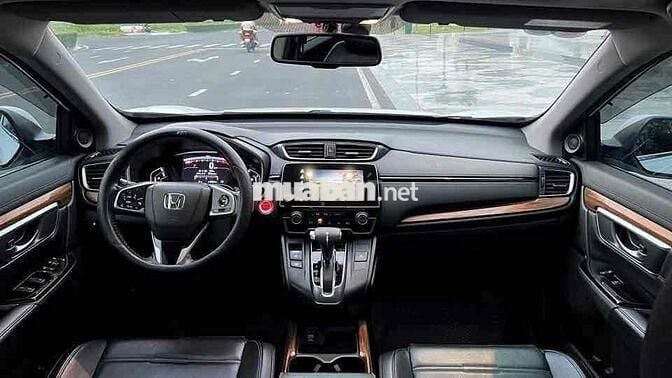 Honda CR V 2018 L - 70000 km