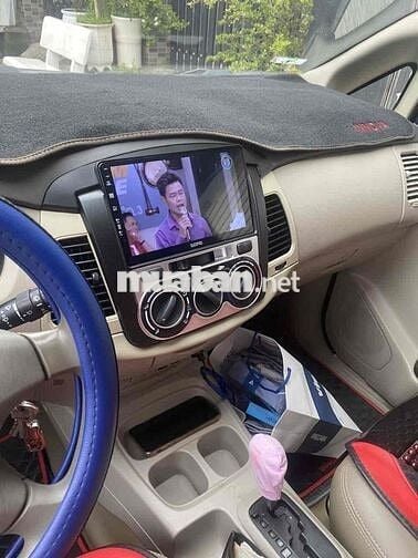 Toyota Innova 2011 V - 122 km