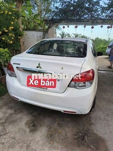 Cần bán xe mitsubishi attrage 2019