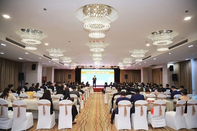 TUYỂN SINH VIÊN THỰC TẬP SINH LÀM VIỆC QUẢN LÝ NHÂN SỰ