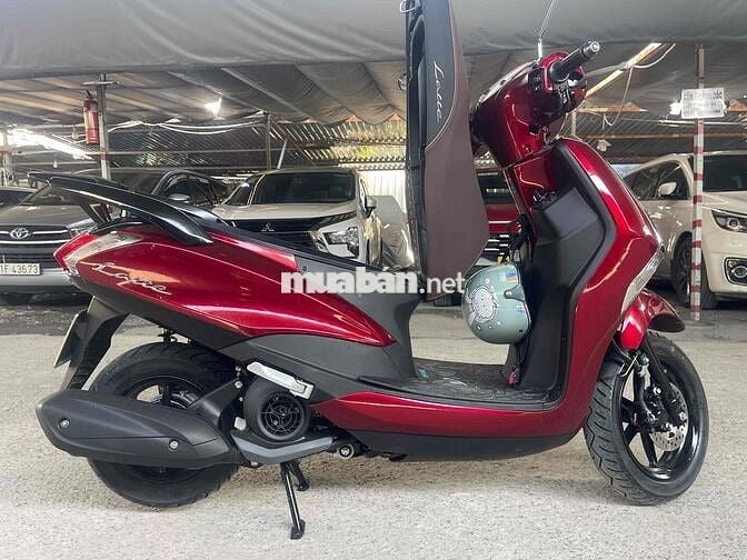 latte mới 2025 mới chạy 300 km