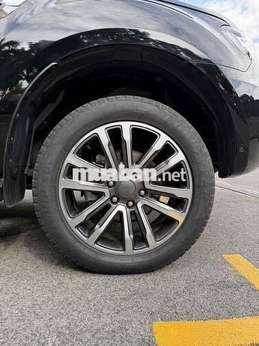 Ford Everest 2018 Titanium 2.0L 4x4 AT - 90000 km