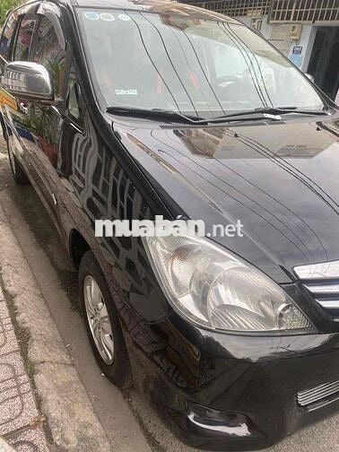 Toyota Innova 2011 V - 122 km