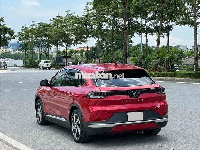 VF8 Eco 2023 GF Mua Pin SDI đẹp xuất sắc
