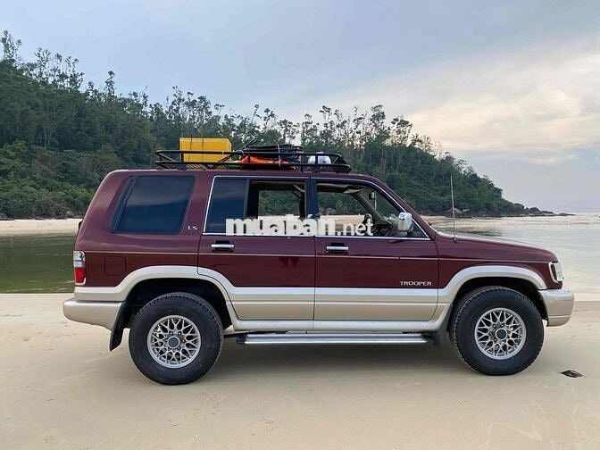 Isuzu Trooper 2003 4x4 hàng siêu tầm