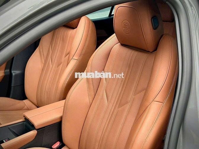 Peugeot 408 GT 2025 Xám 1.6 AT - xe sẵn giao ngay