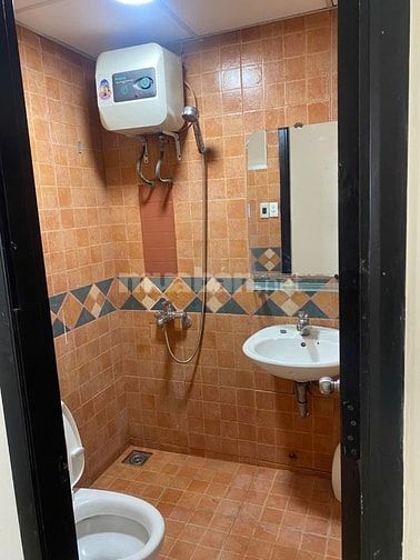 Cho thuê căn hộ lầu 9 full nội thất