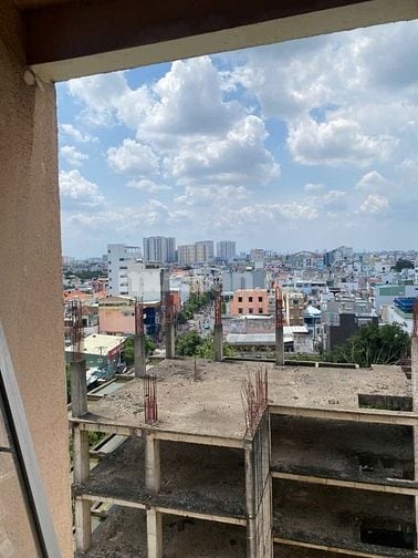 Cho thuê căn hộ lầu 9 full nội thất
