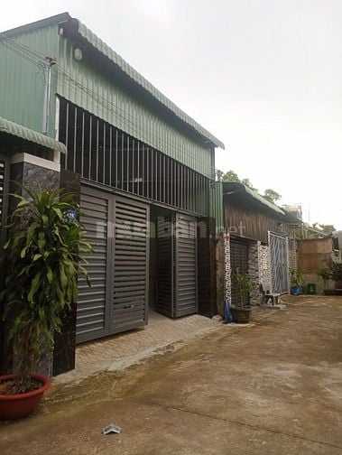 Bán nhà mới xây, 1 lầu, gần chợ 26, Biên Hoà, Đồng Nai