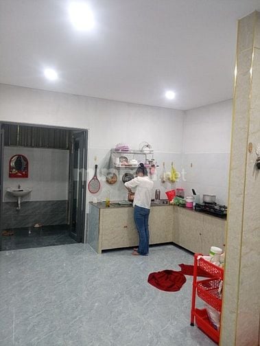 Bán nhà mới xây, 1 lầu, gần chợ 26, Biên Hoà, Đồng Nai