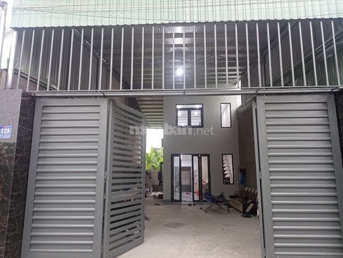 Bán nhà mới xây, 1 lầu, gần chợ 26, Biên Hoà, Đồng Nai