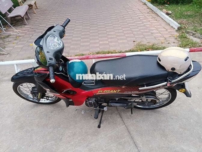 Elegant 50 đang chạy bình đề đầy đủ cacvet giay tờ