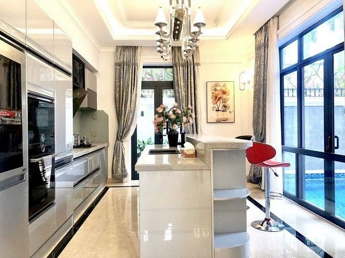 Chính chủ cho thuê Biệt Thự đơn lập VIP có hồ bơi giá 130 tr 