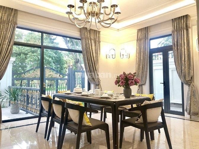 Chính chủ cho thuê Biệt Thự đơn lập VIP có hồ bơi giá 130 tr 