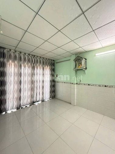 Chú 6 cần tiền bán căn nhà 1 trệt 1 lầu ở Tân Hiệp, Hóc Môn, 790 triệu