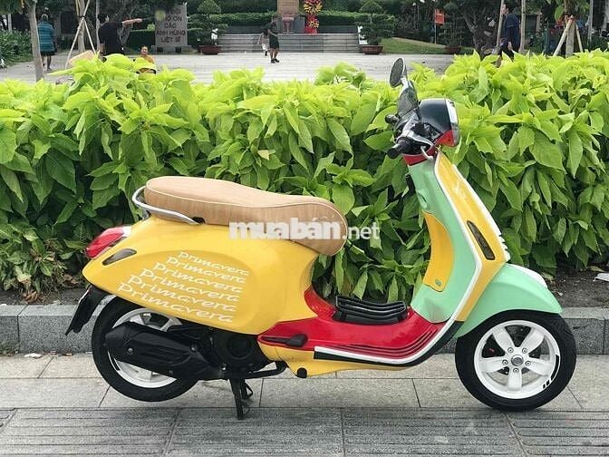 Vespa Primavera Sean Wotherspoon .9 chủ