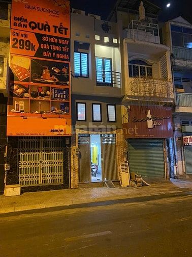 Cho thuê nhà hẻm 2m(XM) Cách Mạng Tháng 8, P.10, Q.3 giá 7.5tr