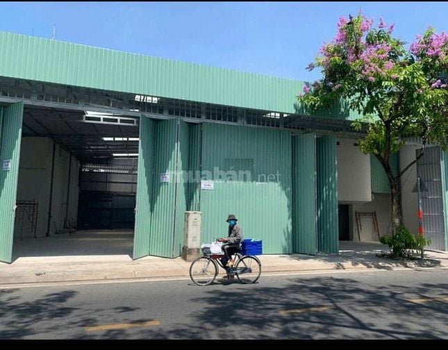 Cho thuê Kho 2 mặt tiền Kênh Tân Hóa, P11, Q.6 giá 10tr