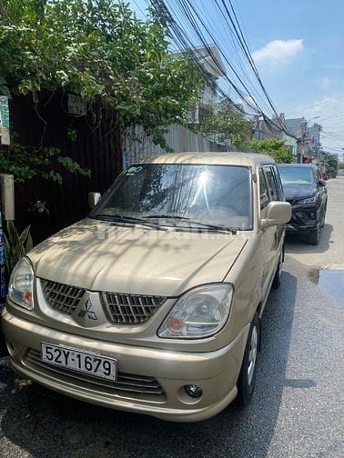 Bán xe Jolie 8 chỗ màu ghi hồng