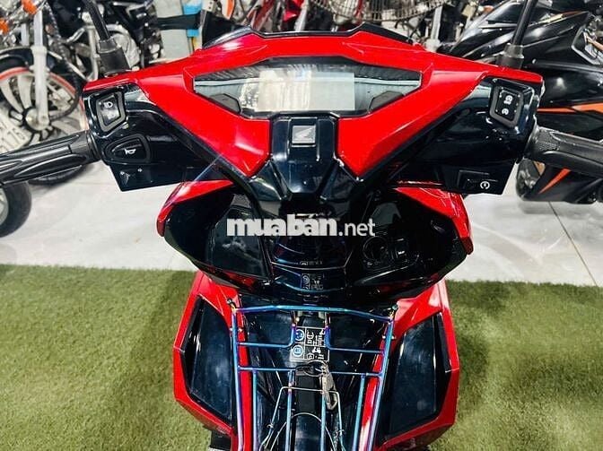 XE MÁY PHÚ THỊNH -HONDA AIRBLADE 125 - HỖTRỢTRẢGÓP