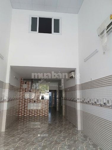 Cho Thuê nhà MT nguyên căn giáp Quận 1, Vinhomes,  Saigon Pear 