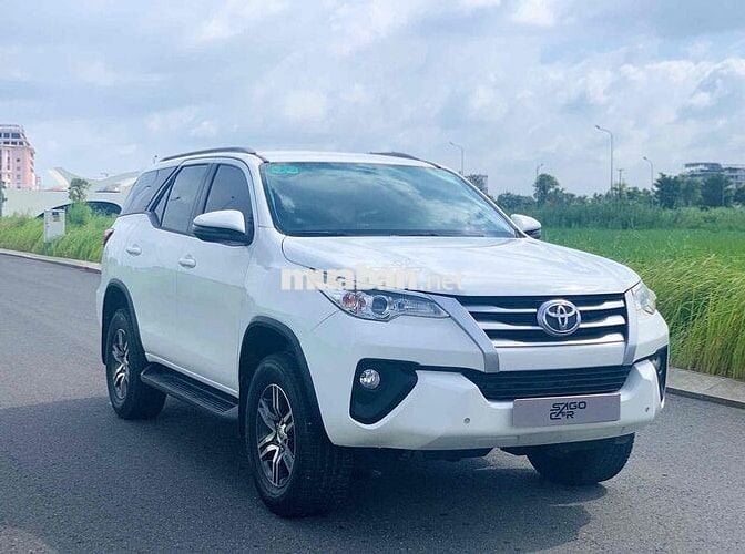 Fortuner 2019 Số sàn - 83000 km Giá 739tr còn TL