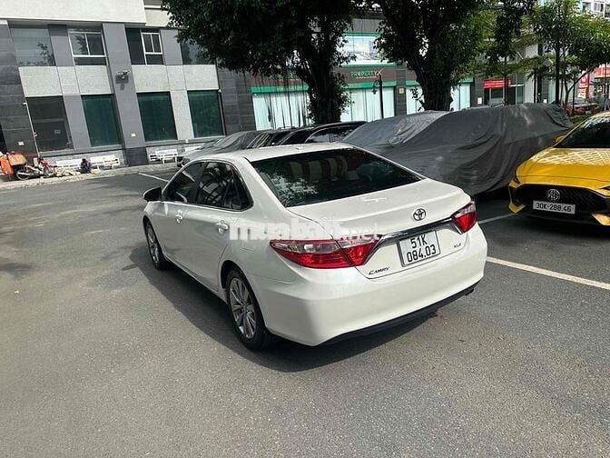 Toyota Camry 2014 XLE 2.5 AT - 34835 km