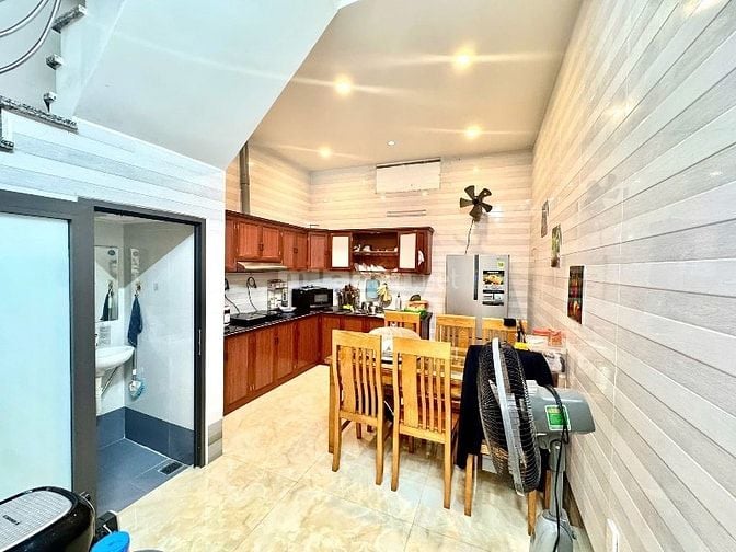 Chính chủ ra nhà gấp đường Phạm Văn Chiêu, Gò Vấp, giá 3tỷ6 