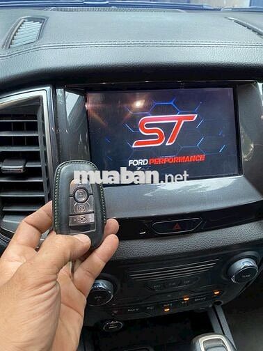 Ford Everest 2022 Titanium 2.0L 4x4 AT - 99000 km