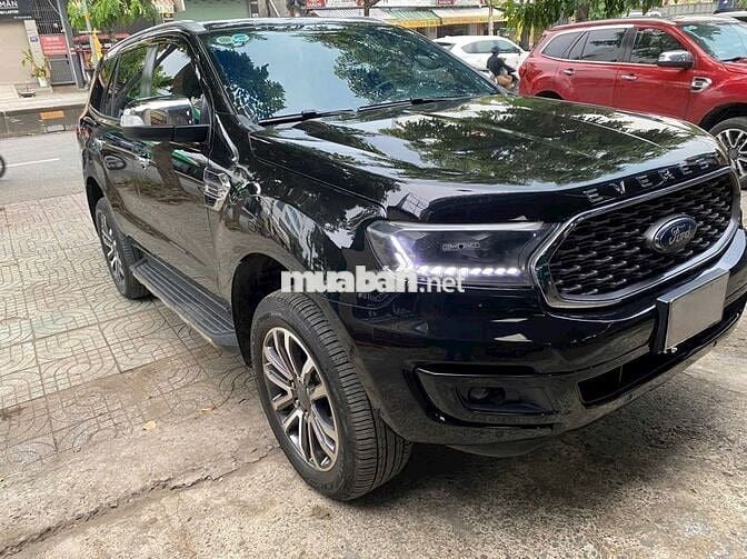 Ford Everest 2022 Titanium 2.0L 4x4 AT - 99000 km